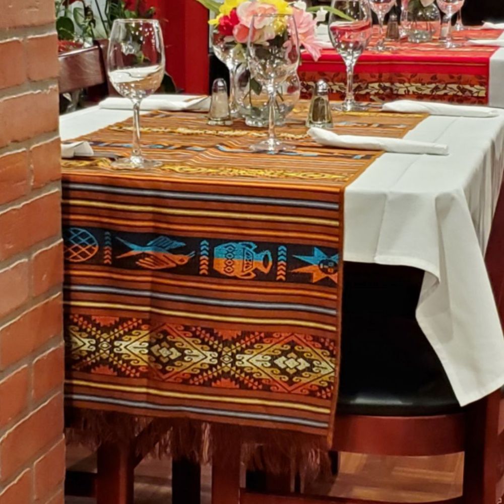 La Choza Restaurant Latin Cuisine - Decor - Latin American Near Me - Croydon, Pennsylvania La Choza Restaurant Latin Cuisine - Decor - Latin American Near Me - Croydon, Pennsylvania