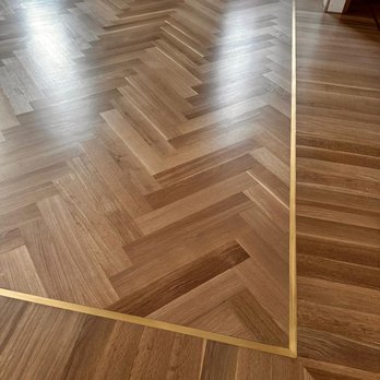 Czar Floors - Herringbone with Brass strip border - Flooring Near Me - Huntingdon Valley, Pennsylvania Czar Floors - Herringbone with Brass strip border - Flooring Near Me - Huntingdon Valley, Pennsylvania