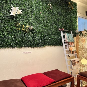 Awe Spa Wellness - Massage Therapy Near Me - Los Angeles, California