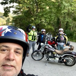 J L R Trailer Rentals - Great weekend at the Tail of the Dragon.
