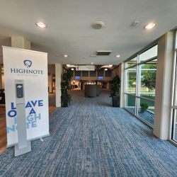 Middle Georgia Regional Airport - Front entrance