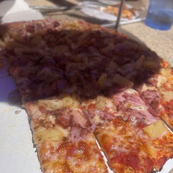 Pizza Cottage - Buckeye Lake - Hawaiian Pizza - Pizza Near Me - Buckeye Lake, Ohio Pizza Cottage - Buckeye Lake - Hawaiian Pizza - Pizza Near Me - Buckeye Lake, Ohio