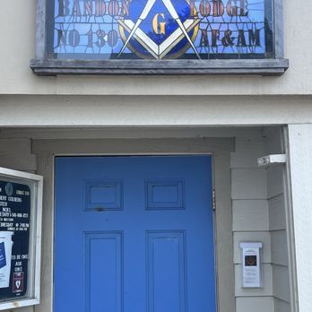 Old Town - Shopping Near Me - Bandon, Oregon