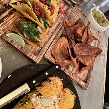 PURO ceviche bar - Elotes Locos, Tacos Carnitas de Puerco, Tacos de Carne, Tacos Pescado, Guacamole, tuna ceviche - Wine Bars Near Me - Boston, Massachusetts