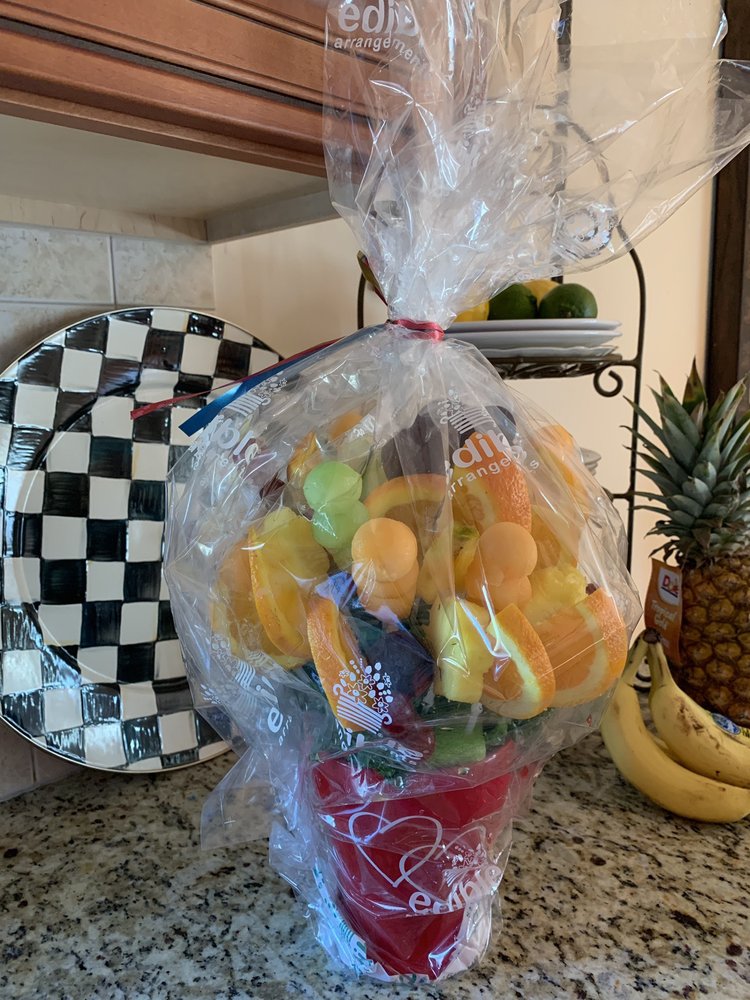 EDIBLE ARRANGEMENTS 19 Reviews Gift Shops 890 Van Houten Ave