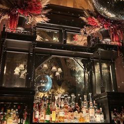 Stunning bar