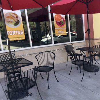 El Caminito Mexican Restaurant - Outside seating - Mexican Near Me - Livermore, California El Caminito Mexican Restaurant - Outside seating - Mexican Near Me - Livermore, California