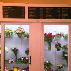 M & R Greenhouses - Enjoyed my visit and love my flowers! Will be back soon!
