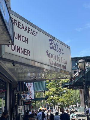 Billy's Sports Bar by null