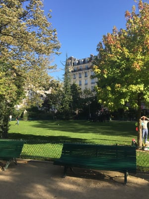 Square du Temple - Elie Wiesel by null