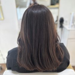 Gloss + hair cut