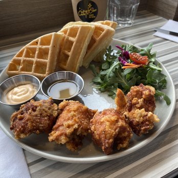 Cafe N One - Chicken karaage and mochi waffles - Desserts Near Me - Markham, Ontario