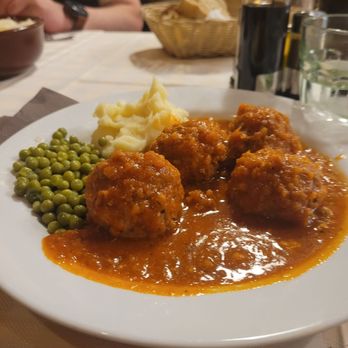 La Scalinata - Meatballs - melt in your mouth! - Roman Near Me - Rome, RM La Scalinata - Meatballs - melt in your mouth! - Roman Near Me - Rome, RM