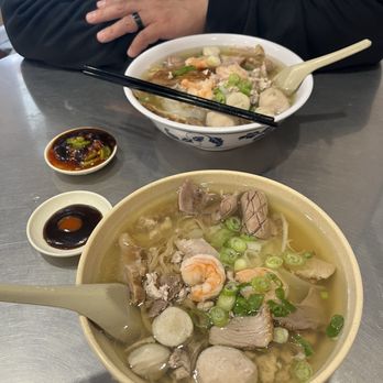 Vien Huong Restaurant - Chinese Near Me - Oakland, California Vien Huong Restaurant - Chinese Near Me - Oakland, California