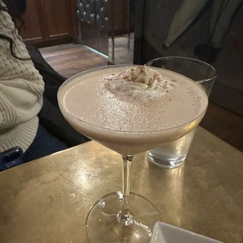Encore - Chai martini - must get if you enjoy espresso martini and chai - Latin American Near Me - Salem, Oregon