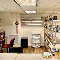 Nautilus Acupuncture and Herbal Medicine