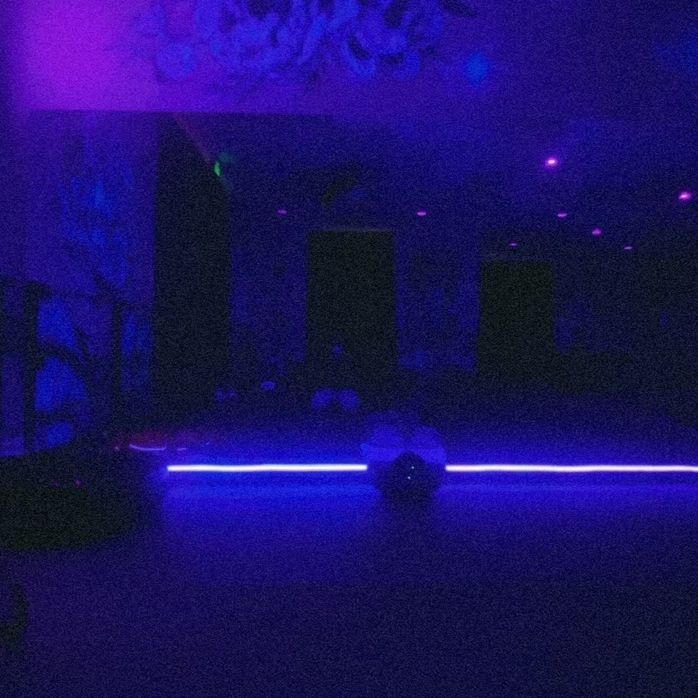 dim ambient lighting dim ambient lighting