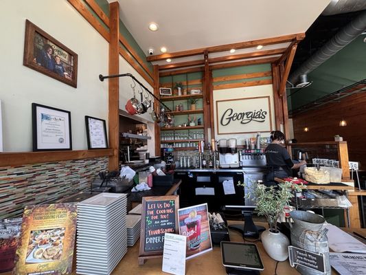 Georgia's Restaurant by null