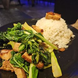 Nua - Crispy pork belly with Chinese broccoli