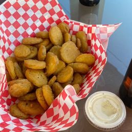 Great fried pickles, not greasy and delicious ranch! Great fried pickles, not greasy and delicious ranch!