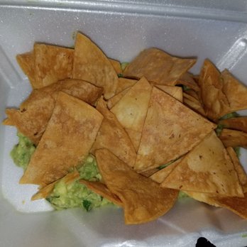 El Gallo De Oro - Guacamole - Mexican Near Me - Jersey City, New Jersey El Gallo De Oro - Guacamole - Mexican Near Me - Jersey City, New Jersey