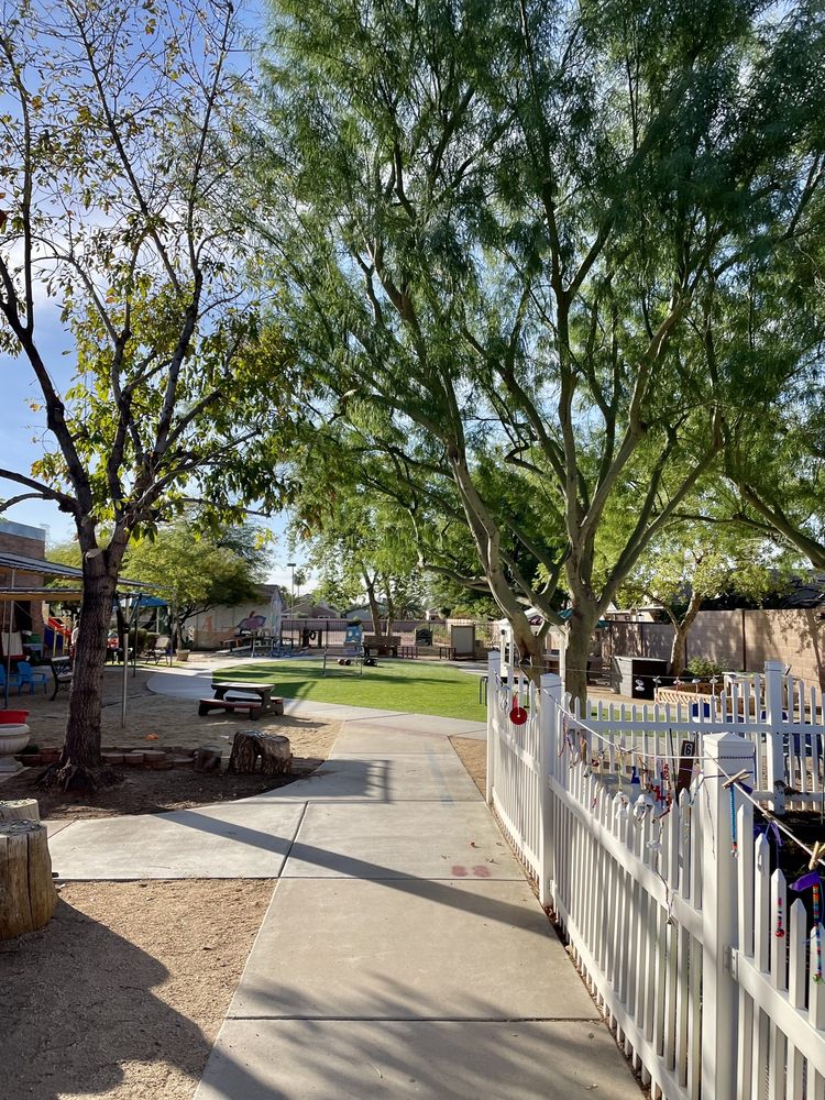 Stepping Stones Preschool - childcare center in Glendale, AZ