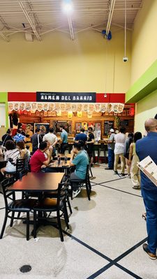 Ramen Del Barrio by null