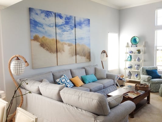 Latitudes Gallery - Ventura by null