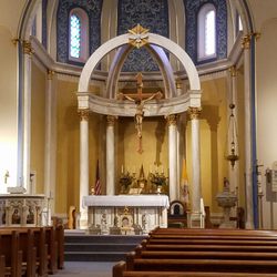St Mary's Catholic Church - Visited St. Mary's due to being in the area for work. Friendly people, nice atmosphere, young and old people come to daily mass , awesome.