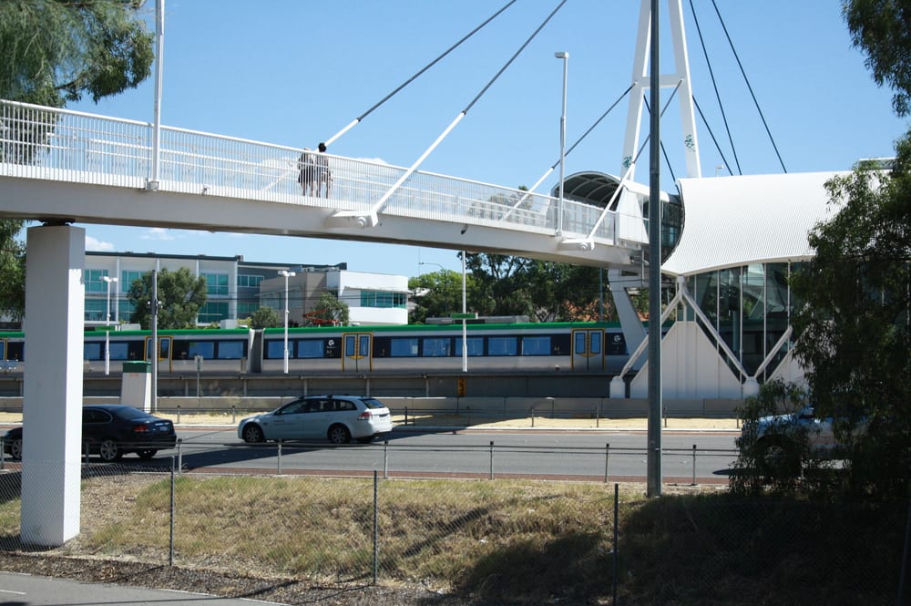 LEEDERVILLE RAILWAY STATION Mitchell Fwy, Leederville Western Australia, Australia Train
