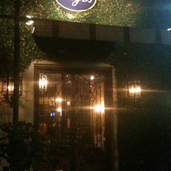 Hugo's - Mexican Near Me - Houston, Texas