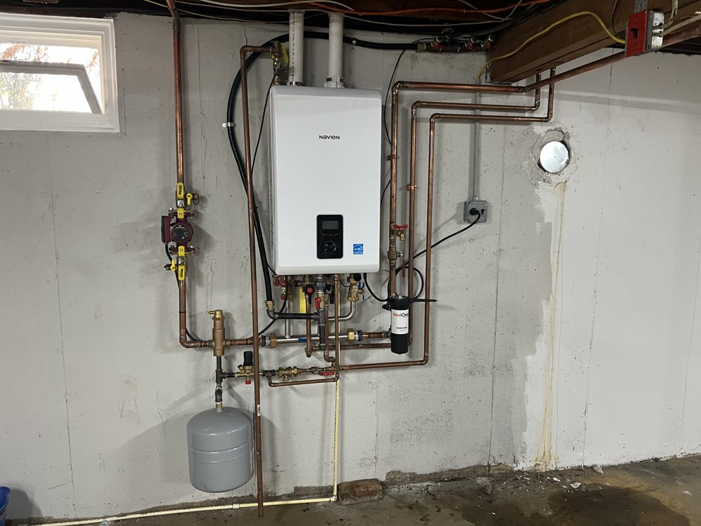 Slide of PJ Linskey Residential Mechanic