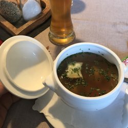 Wertacher Hof - Leckere Suppe mit Maultaschen