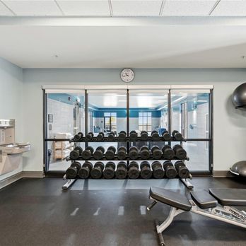 Hampton Inn Front Royal - Health club  fitness center  gym - Hotels Near Me - Front Royal, Virginia