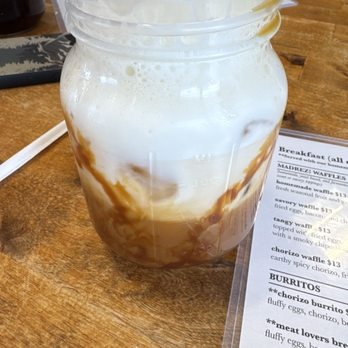 Madrez Cafe - Caramel Iced Lattee - Coffee & Tea Near Me - Flagstaff, Arizona