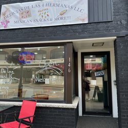 Delicias De Las 4 Hermanas - Entrance of business
