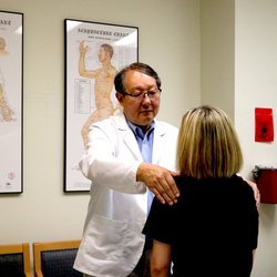 Jevon Li - west Los Angeles Acupuncture, Dr jevon Li
