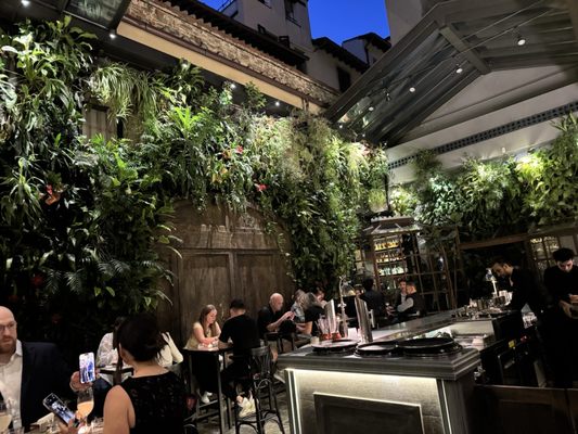 Locale Firenze by null