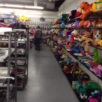Pickup Please - Covina - Half of the toys - Thrift Stores Near Me - Covina, California Pickup Please - Covina - Half of the toys - Thrift Stores Near Me - Covina, California