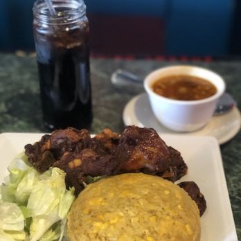 Cafe Rosa - Mofongo con carne frita - Puerto Rican Near Me - Chicago, Illinois