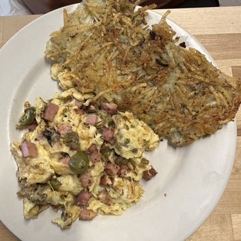 Matt's Big Breakfast Gilbert - Saturday special: scramble with Anaheim peppers, pepper Jack, and applewood smoked ham and hash browns - Breakfast & Brunch Near Me - Gilbert, Arizona Matt's Big Breakfast Gilbert - Saturday special: scramble with Anaheim peppers, pepper Jack, and applewood smoked ham and hash browns - Breakfast & Brunch Near Me - Gilbert, Arizona