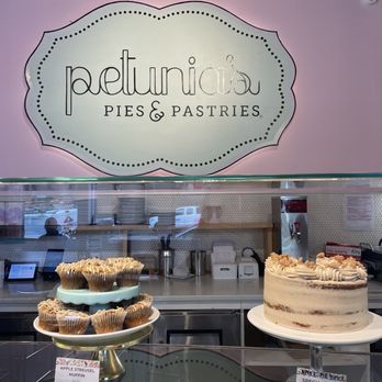 PETUNIA’S PIES & PASTRIES - Updated August 2024 - 995 Photos & 923