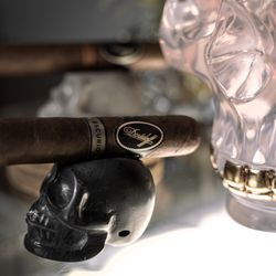 Cigar Box Aventura