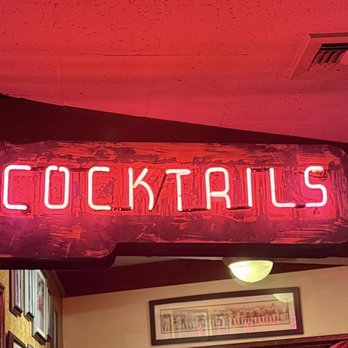 Burbank Smokehouse - Steakhouses Near Me - Burbank, California Burbank Smokehouse - Steakhouses Near Me - Burbank, California