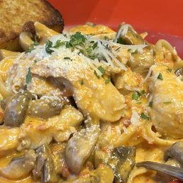 Fettuccini Pollo