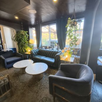 H Cafe - Breakfast & Brunch Near Me - Los Angeles, California H Cafe - Breakfast & Brunch Near Me - Los Angeles, California
