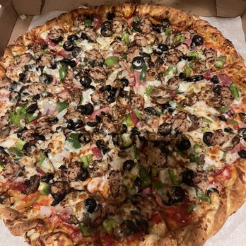 Pizza Planet - Classic combo 16" - Pizza Near Me - Paso Robles, California Pizza Planet - Classic combo 16" - Pizza Near Me - Paso Robles, California