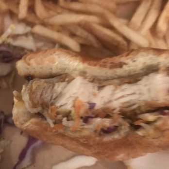 Buffalo Wild Wings - Old chicken in the Southern Chicken Sandwich - American Near Me - Thornton, Colorado