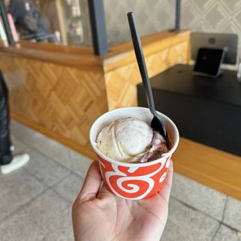 Salt & Straw - Ice Cream & Frozen Yogurt Near Me - West Hollywood, California