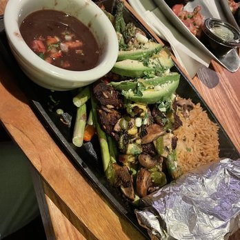Chili's - Black Bean & Veggie Fajitas - Bars Near Me - Sacramento, California Chili's - Black Bean & Veggie Fajitas - Bars Near Me - Sacramento, California